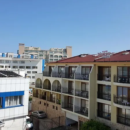 Apartment Hotel Central