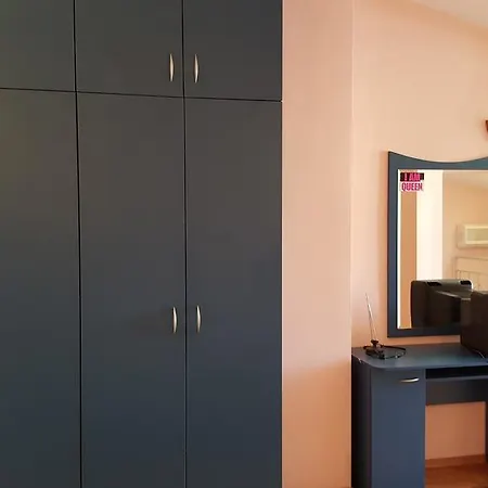 Apartment Hotel Central *